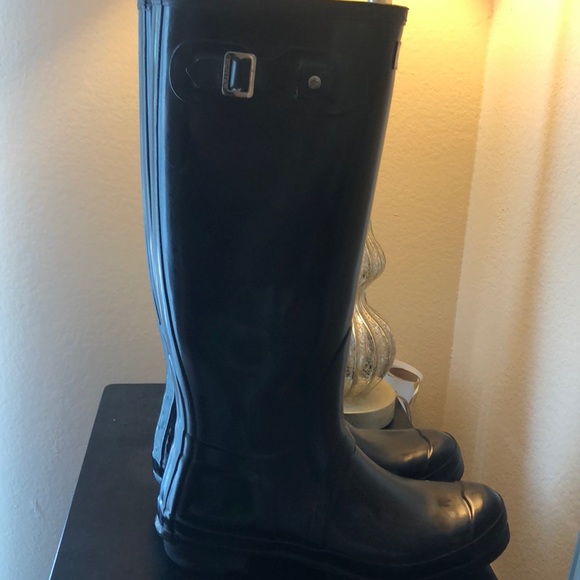 Women’s Original Tall Gloss Rain Boots - Picture 3 of 4